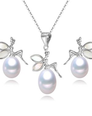 Erin – Pearl Drop Fairy Earrings