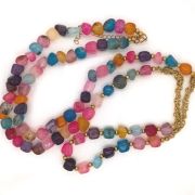 Fanny – Multicolored Irregular Agate Stones