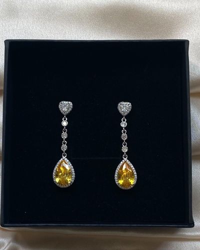 Vandana Y – Teardrop Crystal Earrings with Yellow Stone