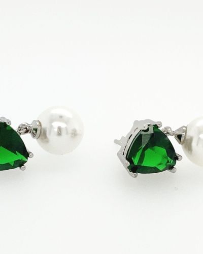 Wendy G – Dangle Pearl Earrings with Green Stone