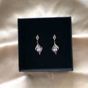 Maryam – Dangle Crystal Earring