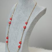 Lota – Elegant Freshwater Pearl and Coral Necklace