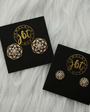 Aurora – Gold Zirconia Stud Earrings
