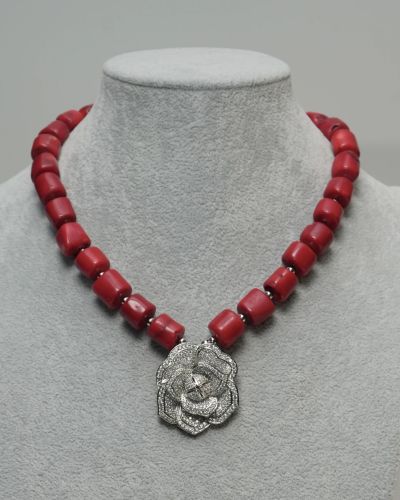 Ama – One Layer Red Coral Necklace Set with Silver Rose Pendant