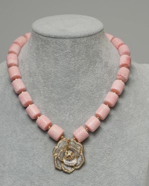 Ama – One Layer Pink Coral Necklace Set with Two tone Rose Pendant
