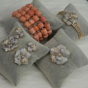 Rolake – 4-Layer Peach Coral Necklace with Zirconia Rose Pendant