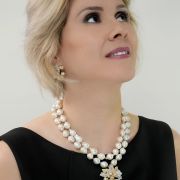 Laura – 2-Layered Baroque Pearl Necklace with Serinity Crystals & Zirconia Pendant