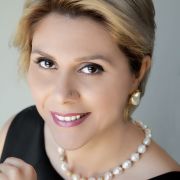 Lira – Freshwater Baroque Pearl Set
